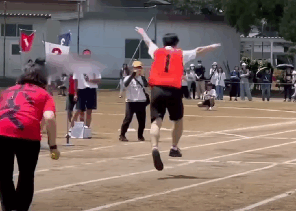【実際の写真5枚】　生徒が見た光景