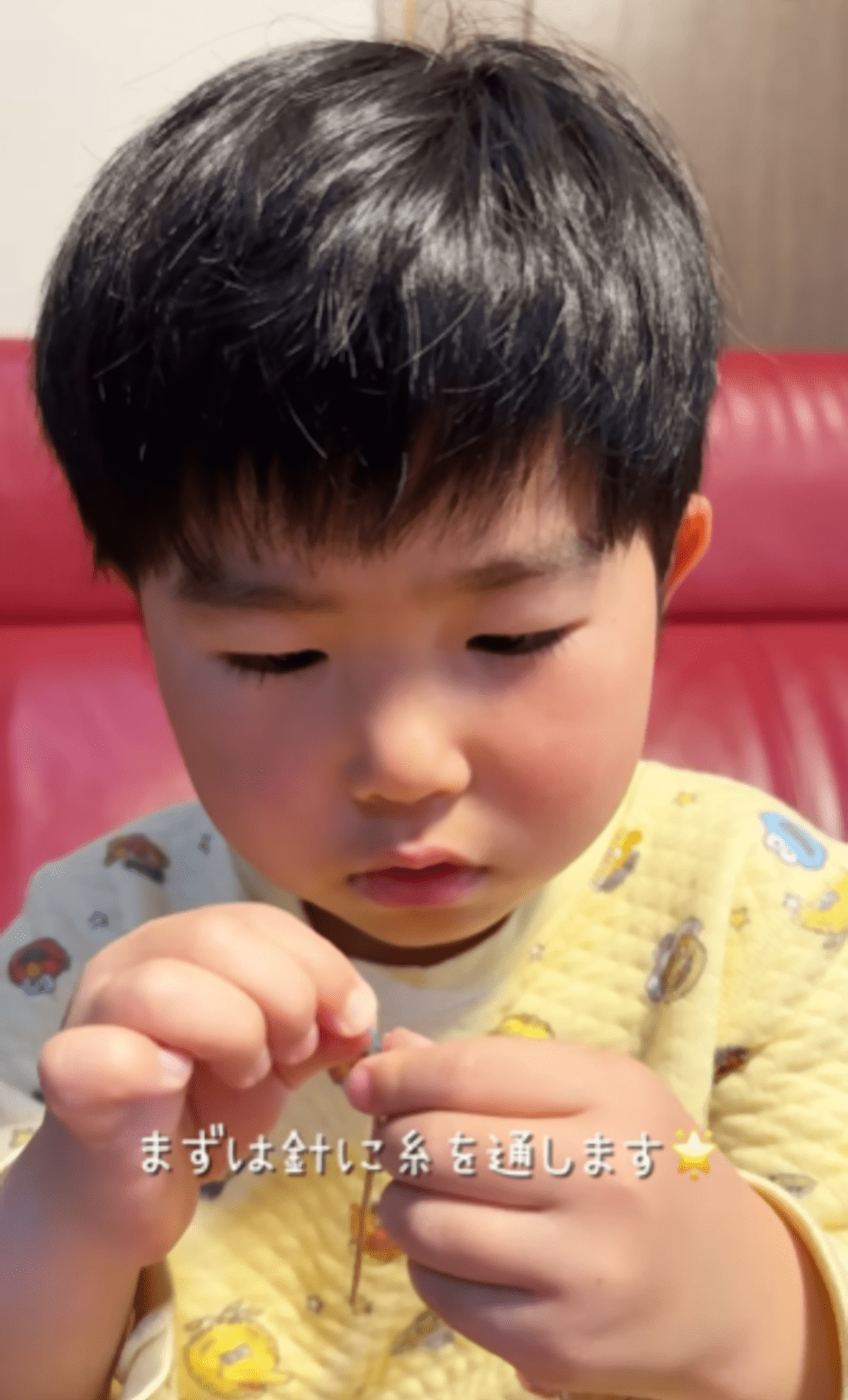 ママとパパが2歳娘を取り合ったら…まさかの回答に「優勝です」「お姉さんで素敵」「かわいい〜〜」