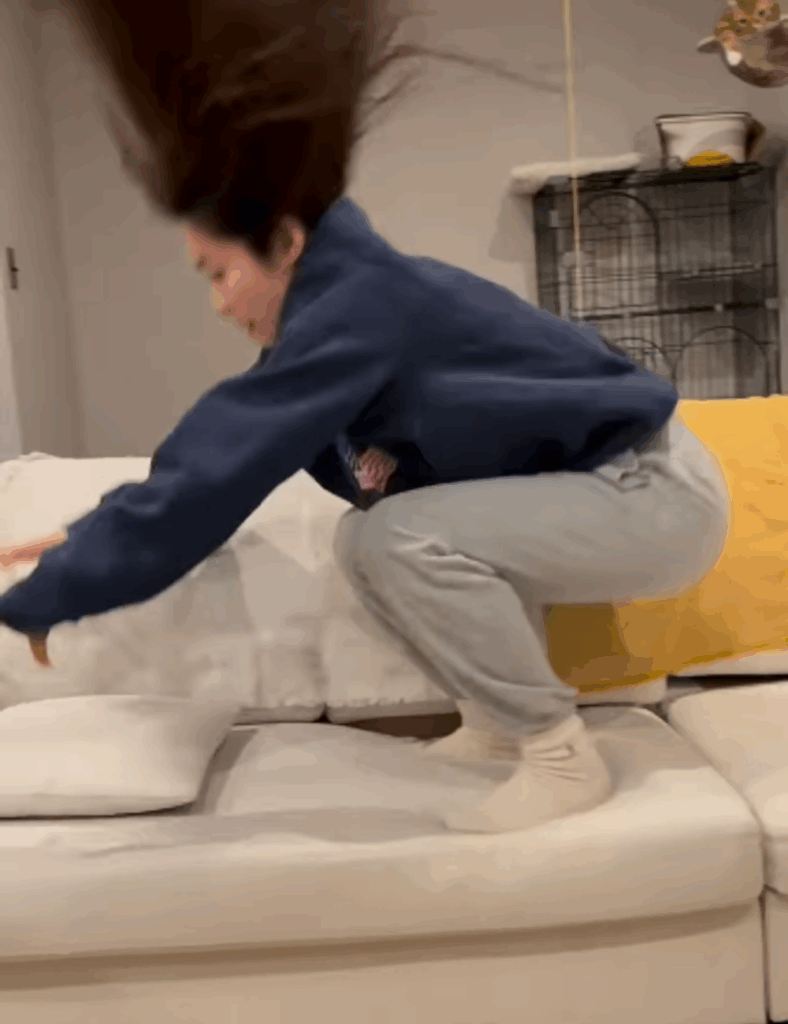 キックアップ③：着地（@tadanohito12214さんより提供）