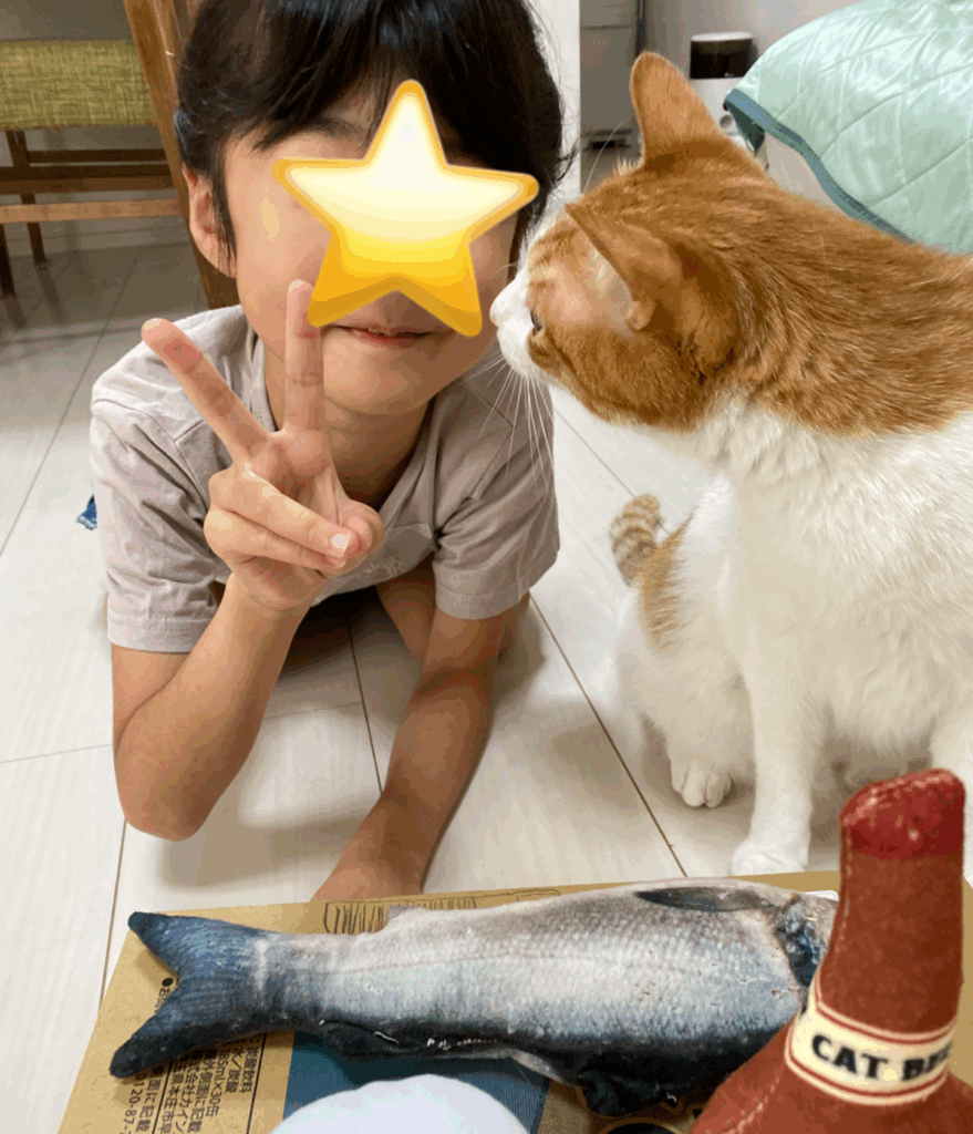 娘さんとはっさくくん②（@kasumonjaさんより提供）