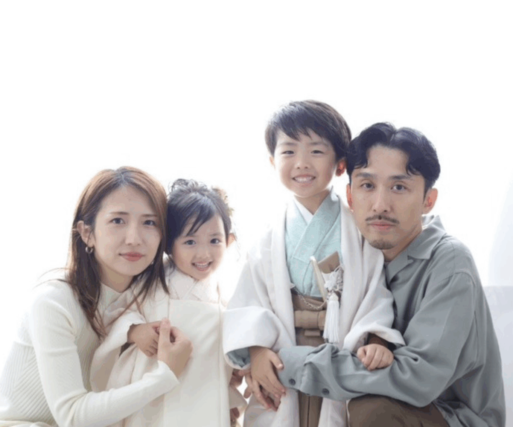 家族4人で（＠trip2oneselfさんより提供）