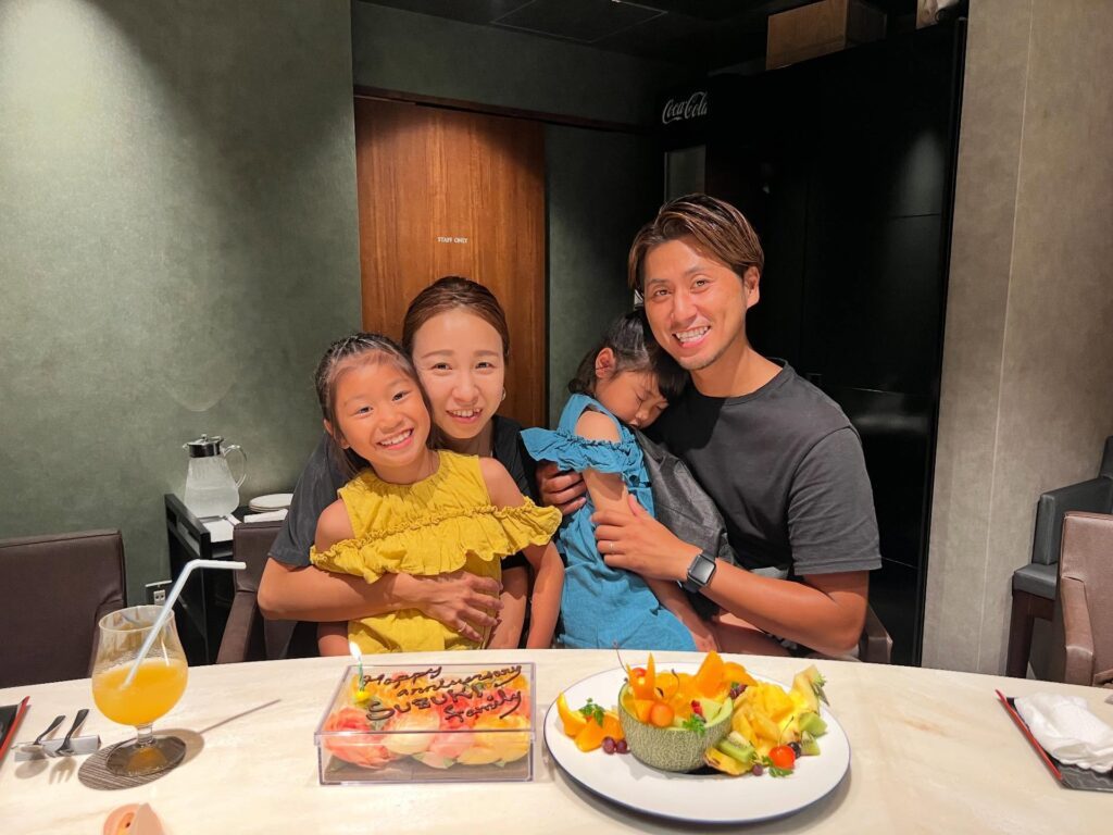 お子さんたちと（＠suu_oluoluさんより提供）