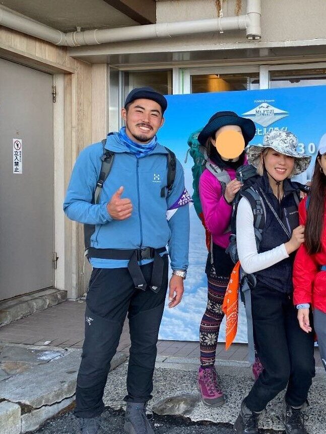 富士山のツアーで出会った男女二人　→約2年後…素敵すぎる”まさかの姿”に「素敵」「運命だ」