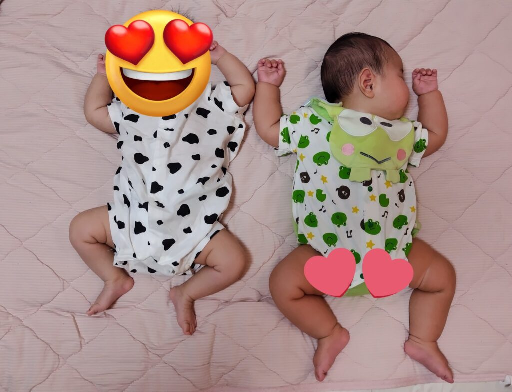 2人の服の柄を見ると…（@hinagiku_rururuさんより提供）