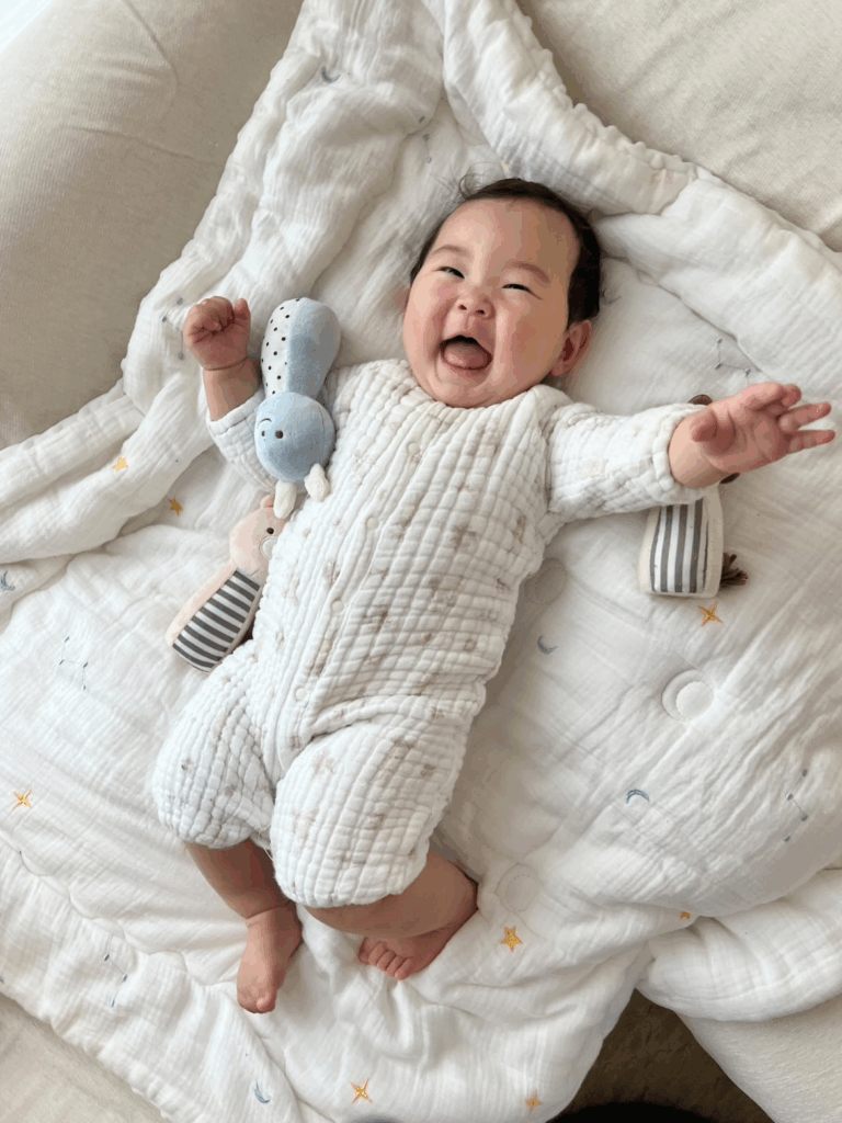 0歳9か月の娘さん（@ruri_no_kirokuさんより提供）