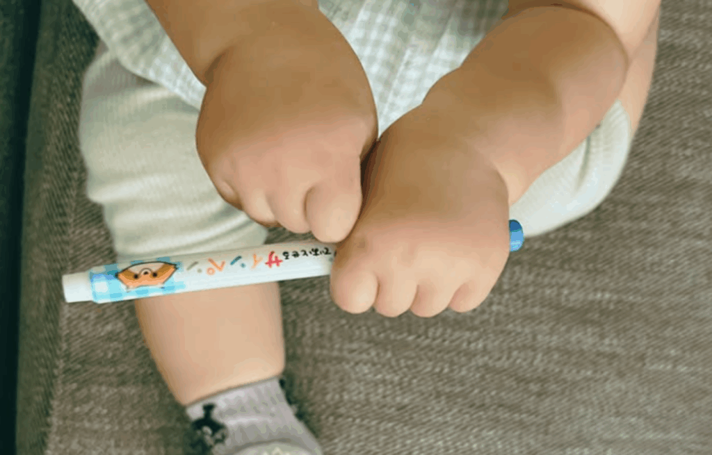 世界一簡単な「ど～ちだ？」（@ito_ponpokoさんより提供）