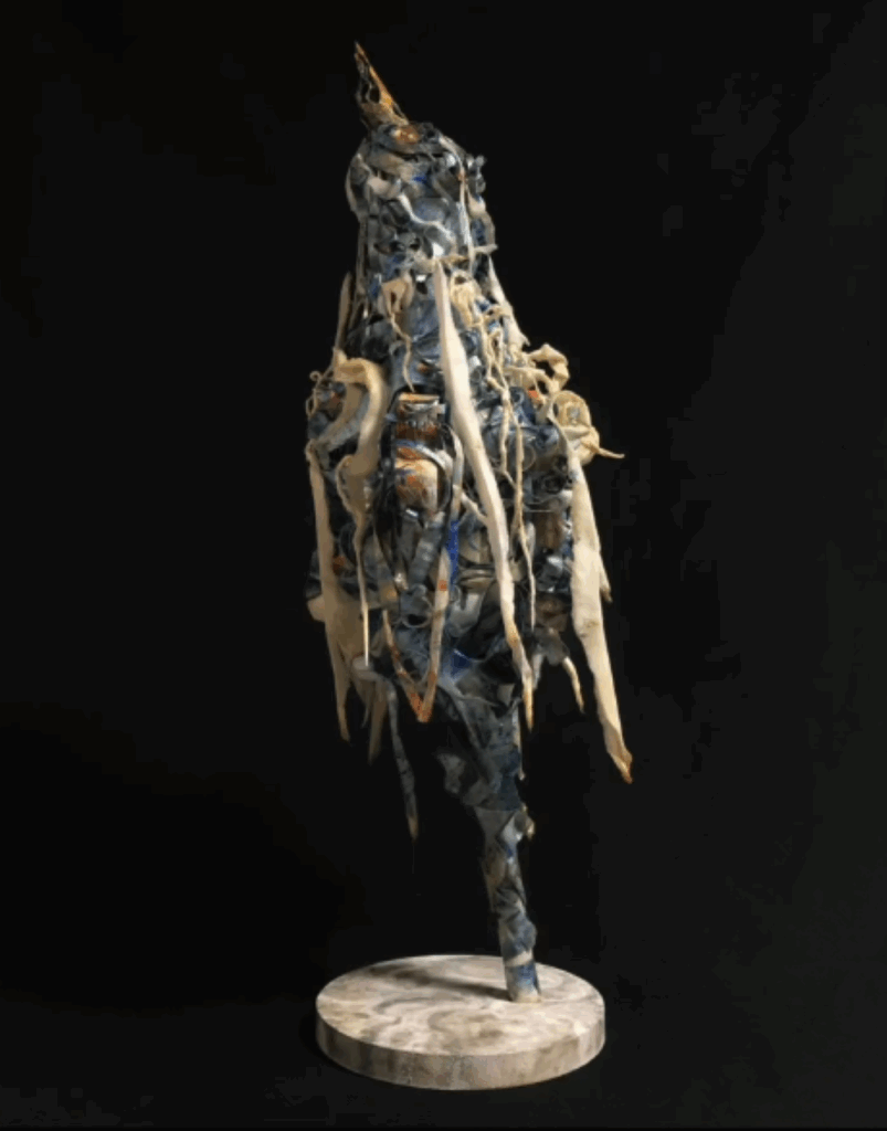 作品②「空を越える海」（＠ryosuke_paperartさんより提供）