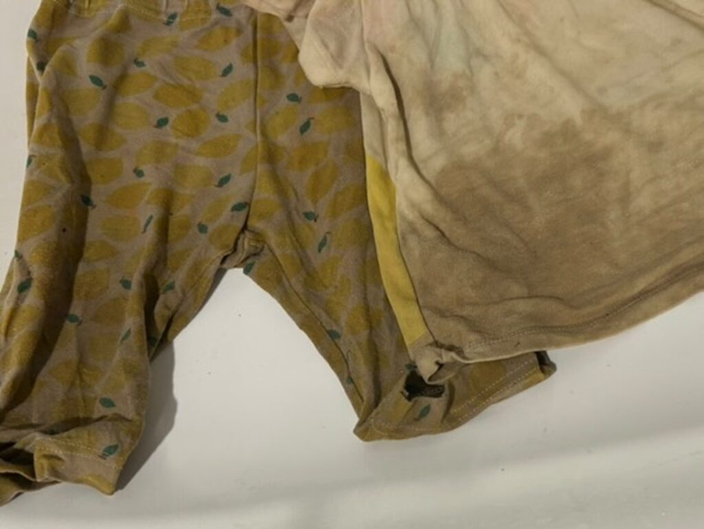 【before】再起不能レベルの泥汚れ（＠ebimayo_mamaさんより提供）