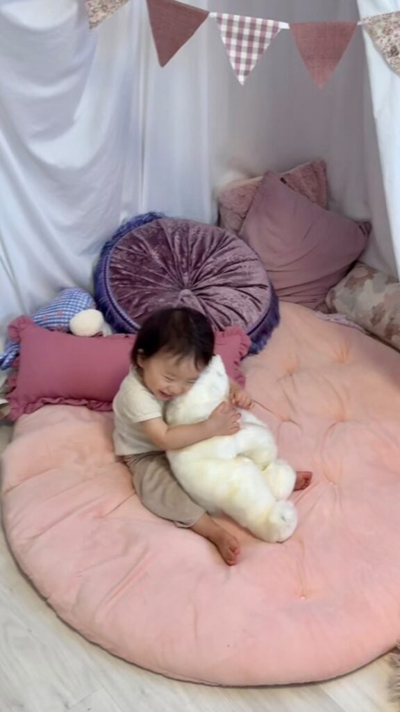 機嫌よくひとり遊び
（＠cham_diy_homeさんより提供）