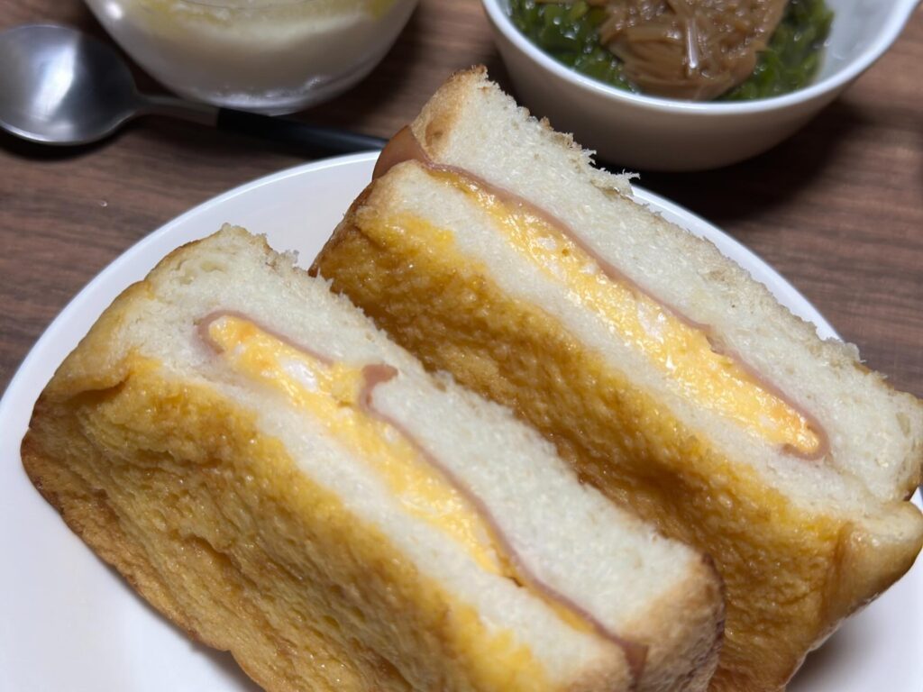 お母さんが作る朝ごはん⑤（＠yasubeee_gohanさんより提供）