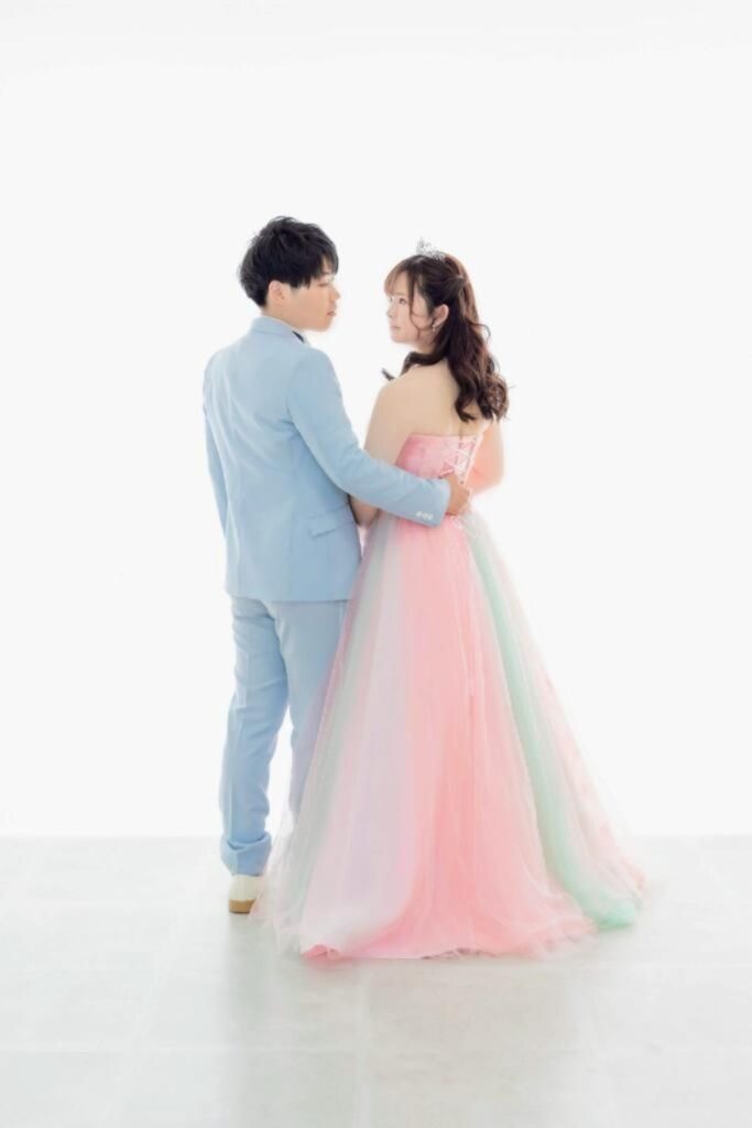 旦那さんとのウエディングフォト（@u_wakana_0612さんより提供）