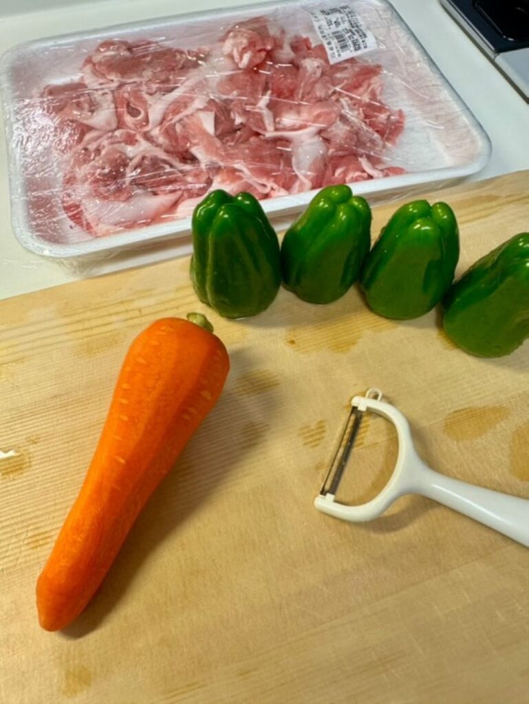 作っている様子①（＠tou_chan16さんより提供）