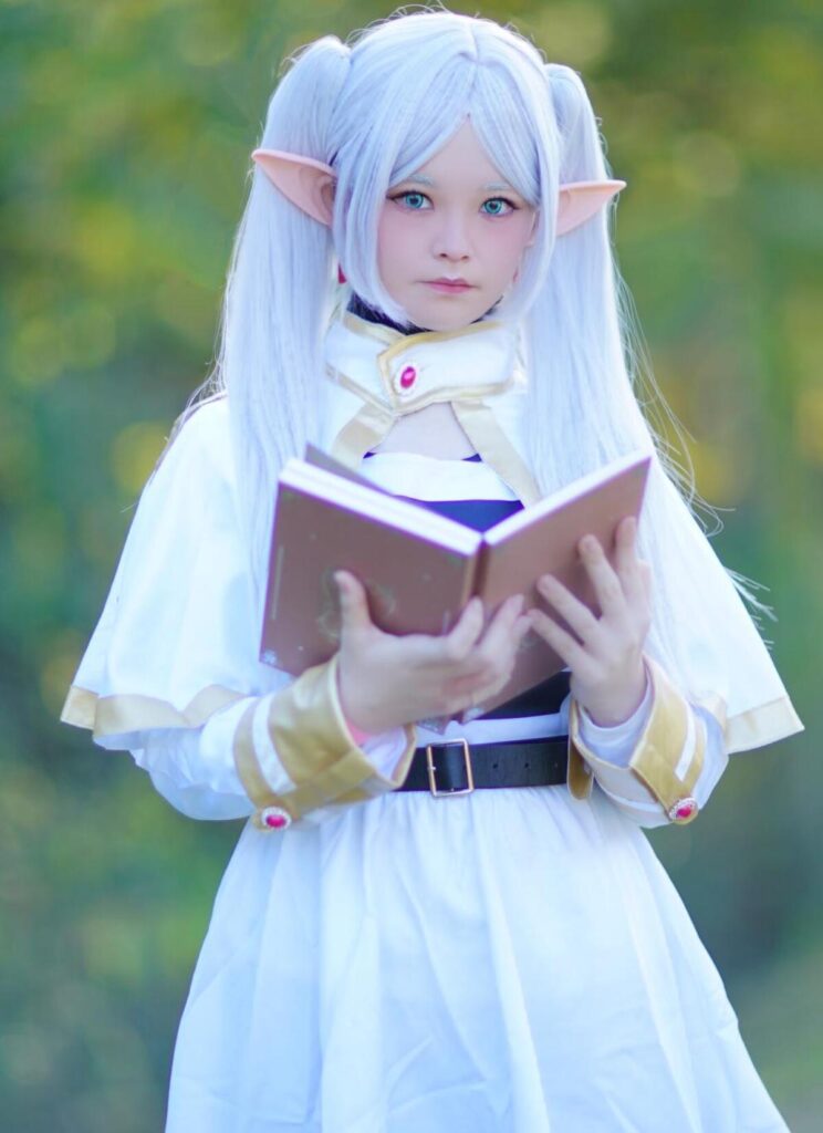 人気キャラのコスプレ姿（@u_wakana_0612さんより提供）