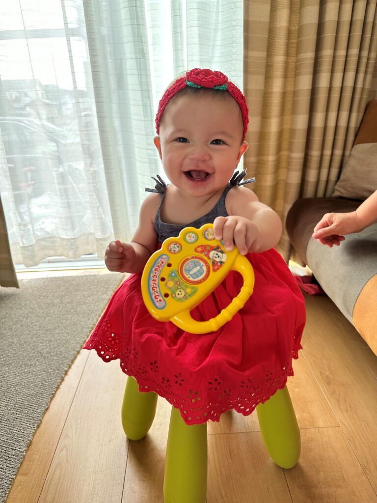 生後7ヶ月の娘さん③（＠musume.chan22さんより提供）