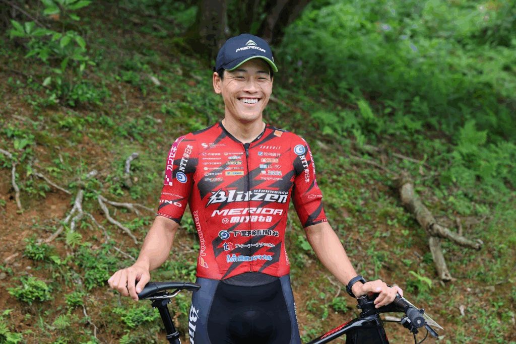 自転車に乗っている姿③（＠SAWADA_Tokiさんより提供）