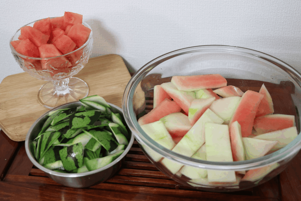 スイカの皮の下処理（＠erina.wingchunさんより提供）