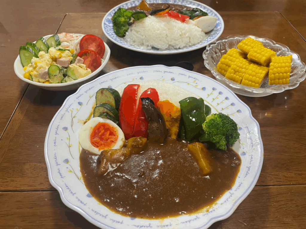 彩りも豊かで美味しそう！（@___asagram___さんより提供）