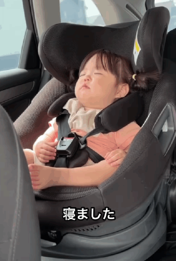 完全に寝落ち（@sarapapaaaaさんより提供）