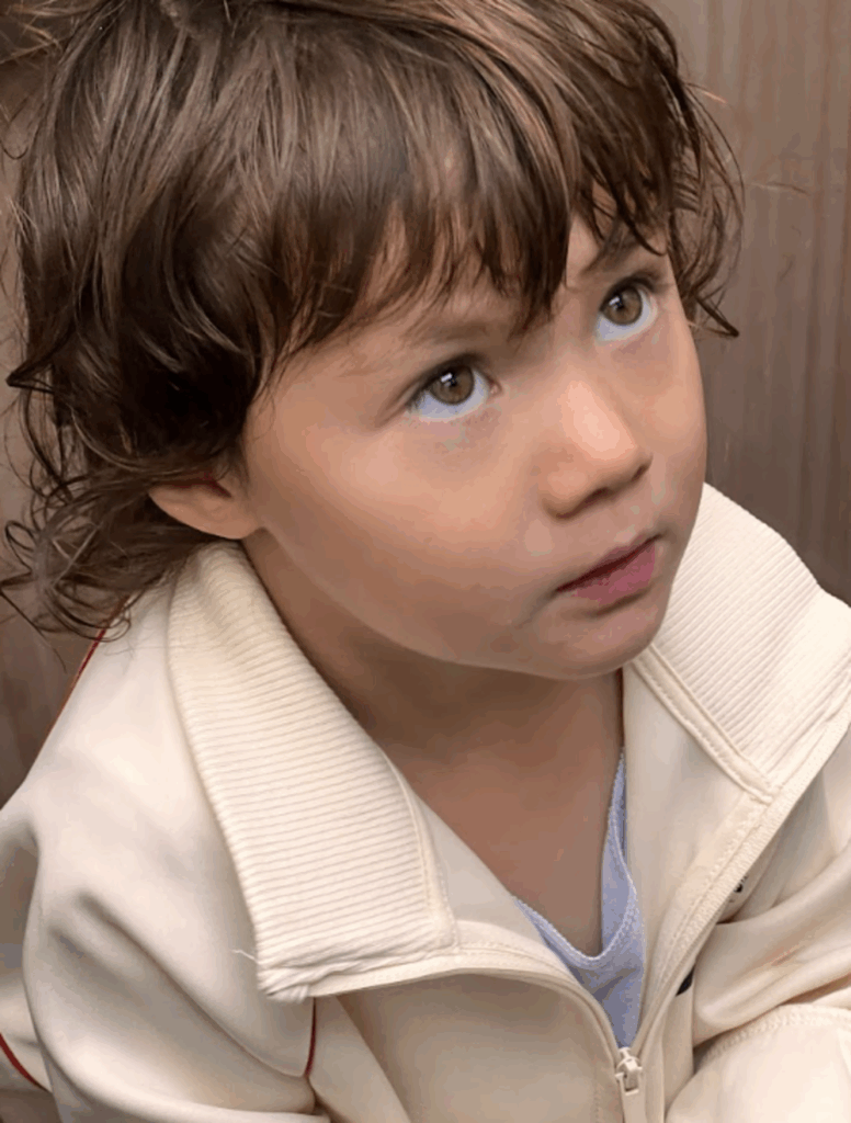 3歳の様子（@ouk713さんより提供）