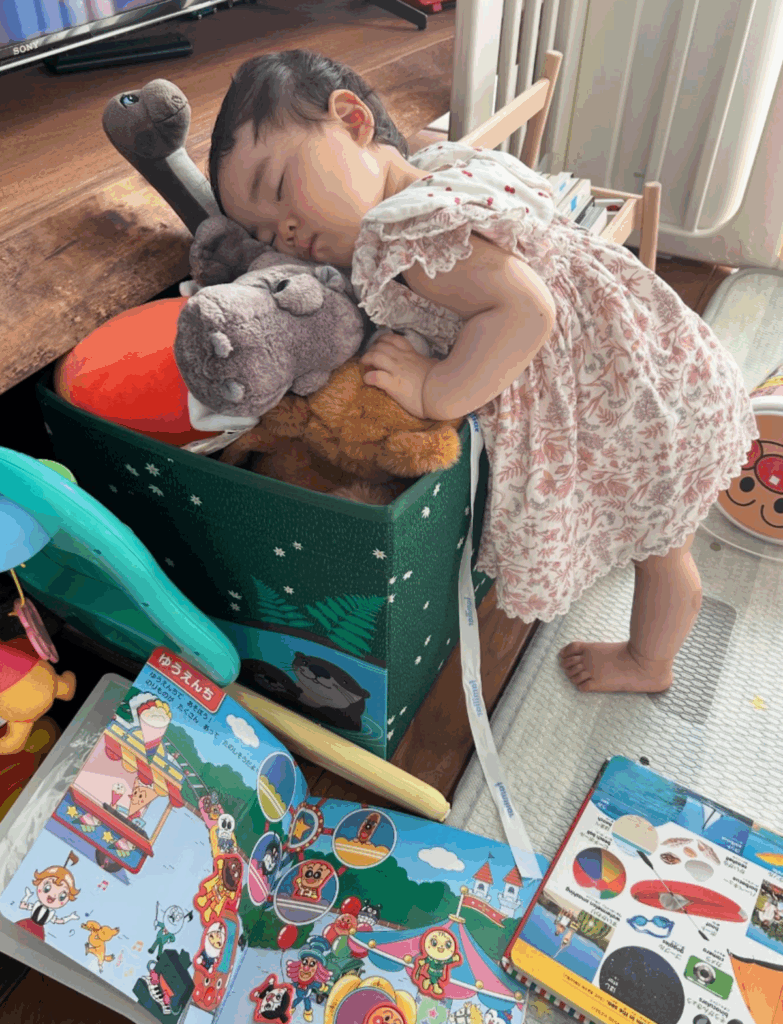 静かにしていると思ったら…（@pppppleoさんより提供）