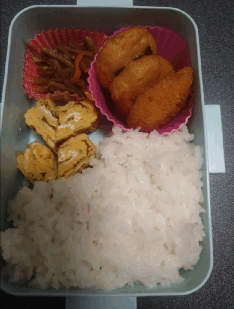 息子さんが作ったお弁当（＠hiro_te94さんより提供）