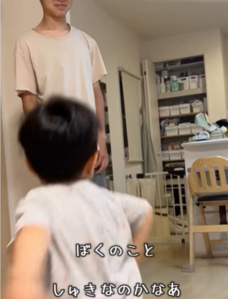 再びお兄ちゃんのところへ（＠baby_eiji.ayatoさんより提供）