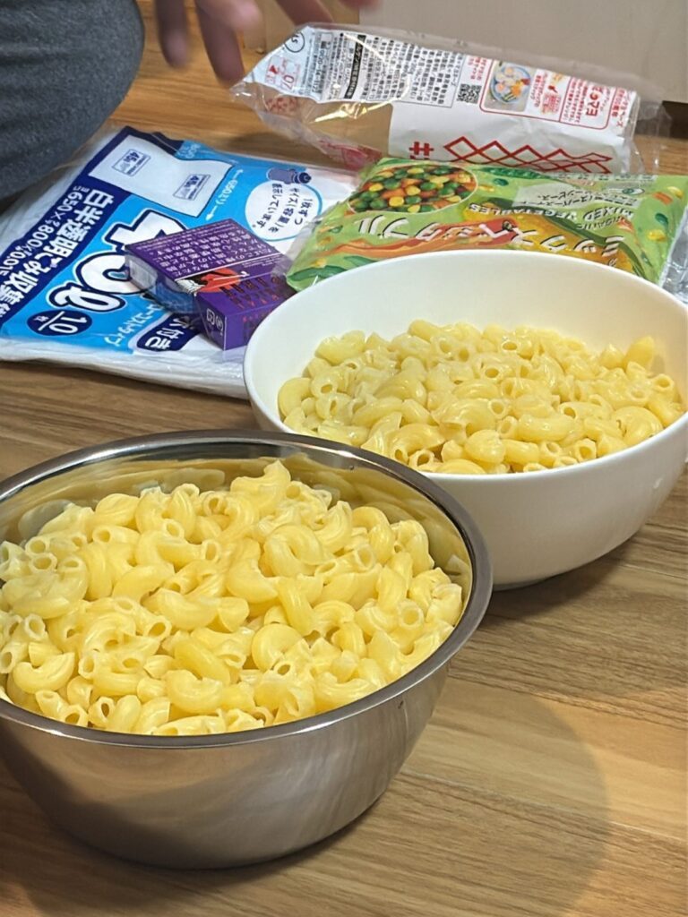 まさか、この量が2人分？（＠cruelkiyuuさんより提供）