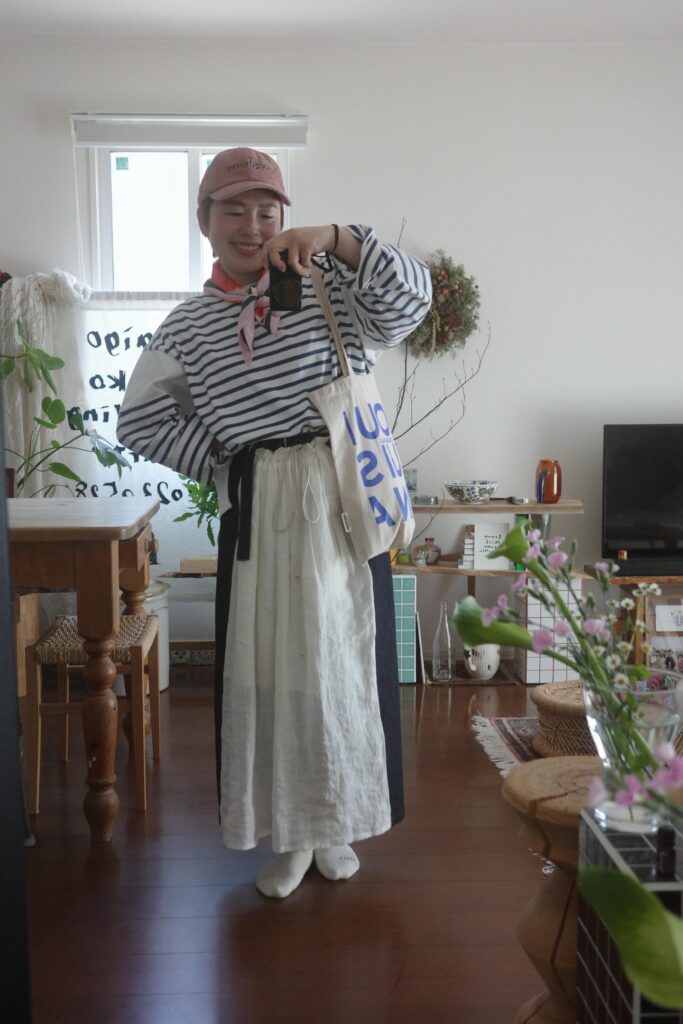 横縞のシャツを奥さんが着ている写真（＠from1207_lifestyleさんより提供）