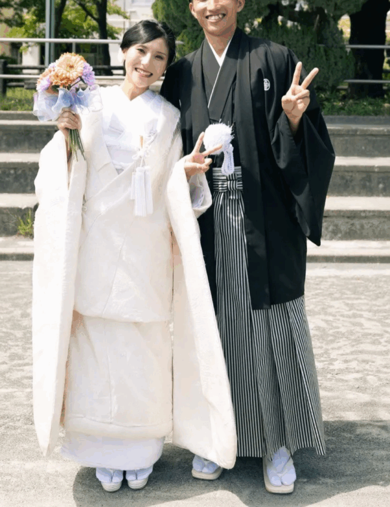 白無垢での2ショット（＠kiyoishi_chinatsuさんより提供）