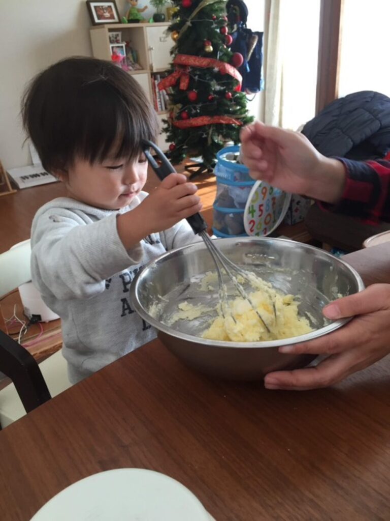 小学生の頃から料理を始めた（@aimerfeel330さんより提供）