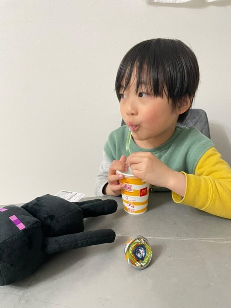 現在の長男さん（@amuyuzmomさんより提供）