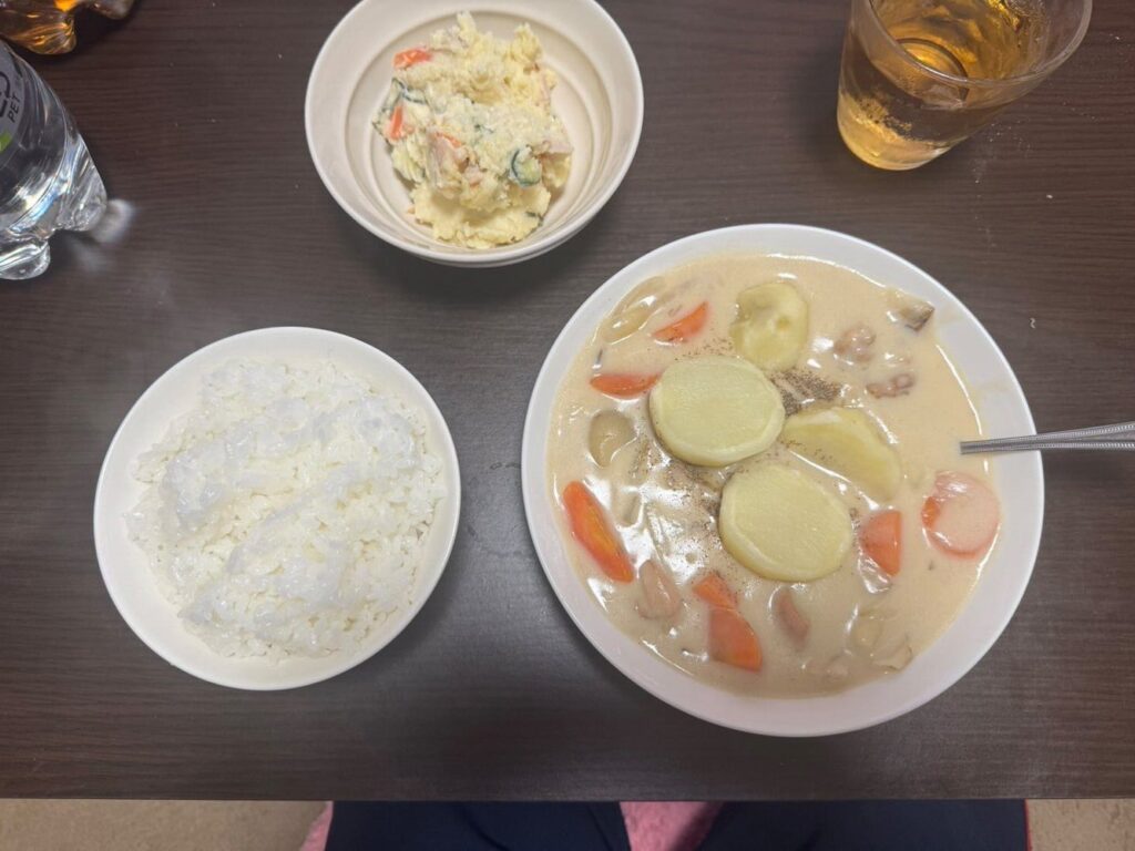 ある日のご飯①（@mr.haikyonさんより提供）