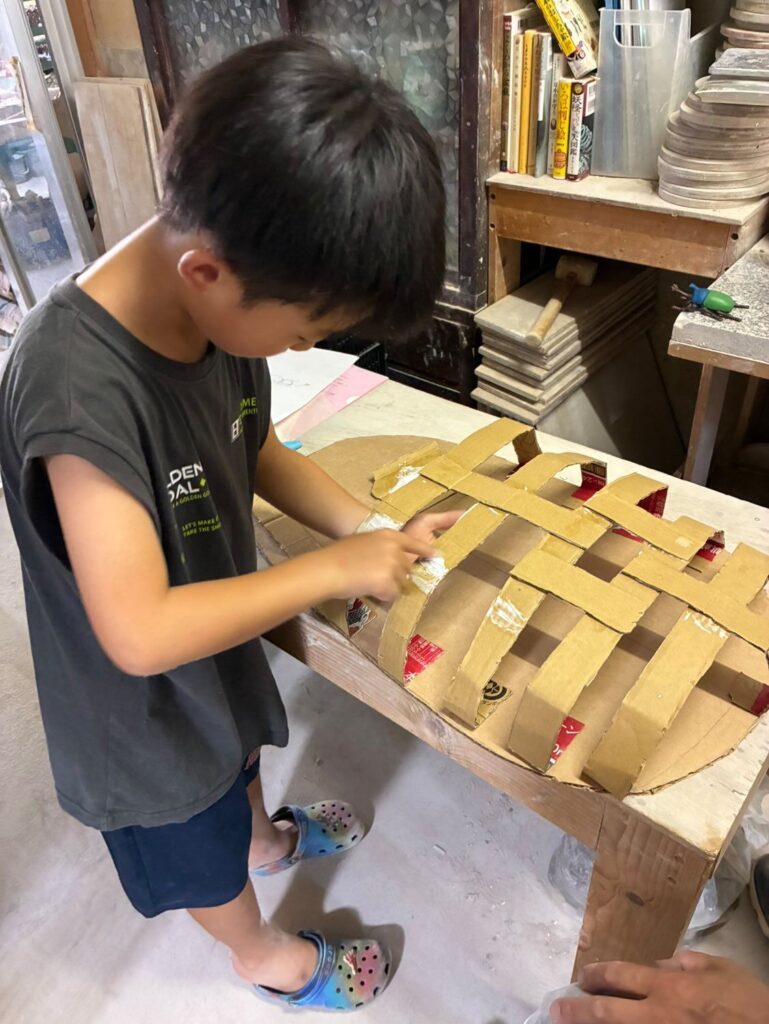 制作風景④（＠ma.koubouさんより提供）