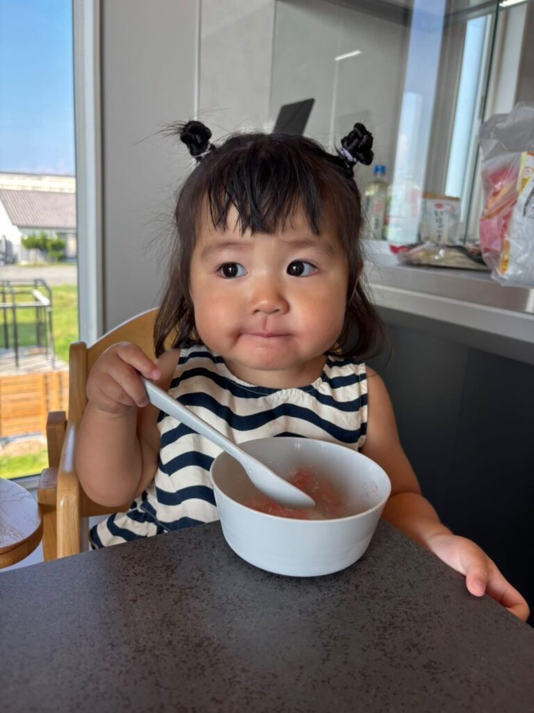 普段の娘さんの様子③（@tsuki_koyo_kidsさんより提供）