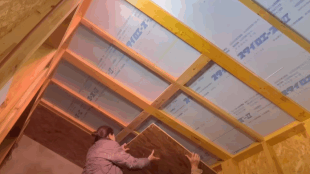 内装の様子（＠machikane_baseさんより提供）