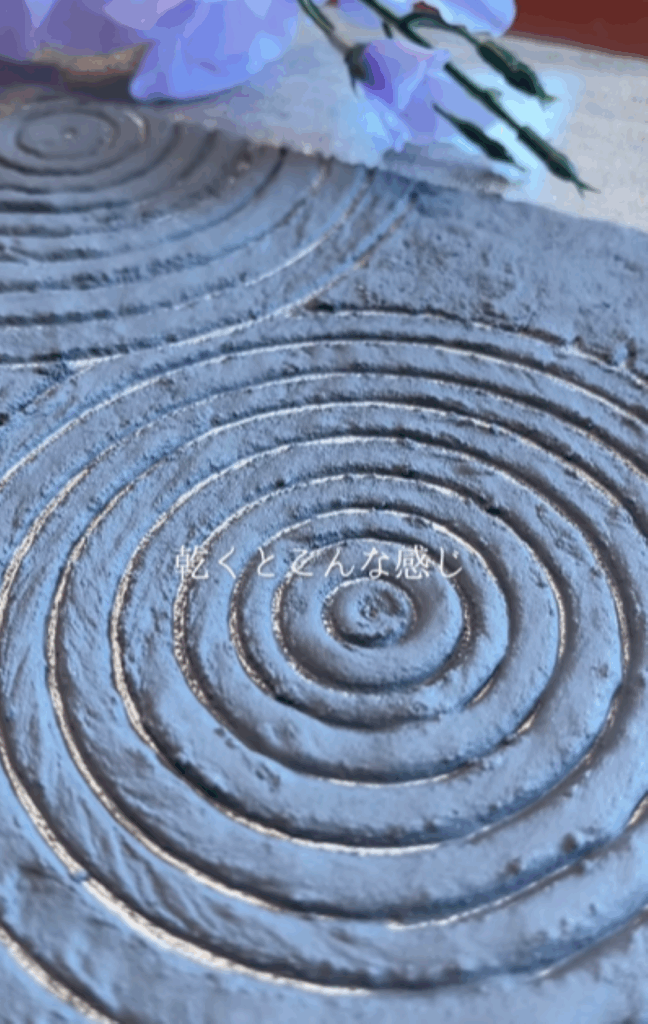 コンパスで作る波紋（＠leryu_atelierさんより提供）