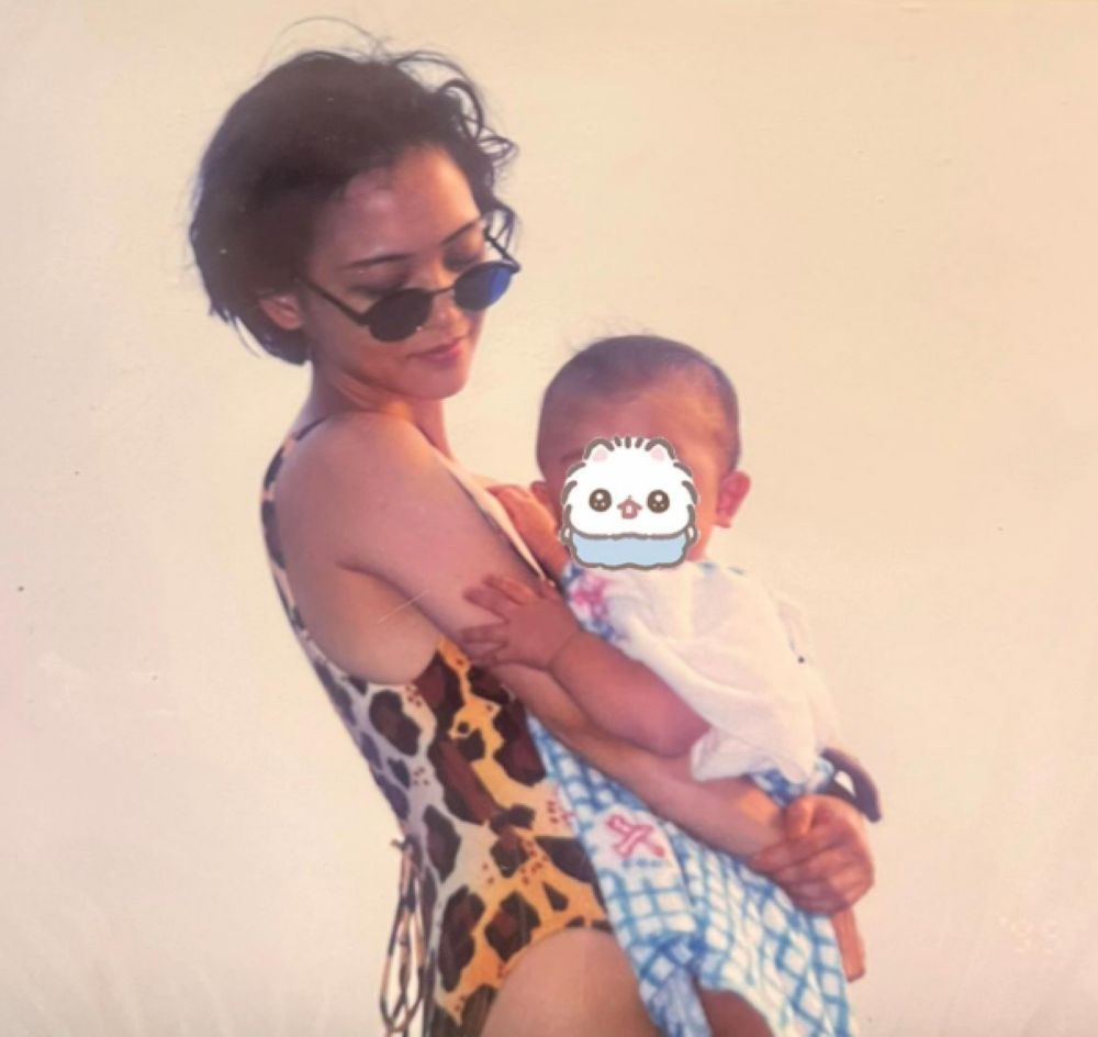 昔のお母さんの写真③（＠910sato.saltさんより提供）