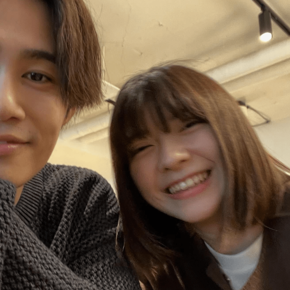 「家族だなという感覚があった」交際から1年で結婚した2人。現在の姿に「素敵だなあ」「お似合いすぎ」