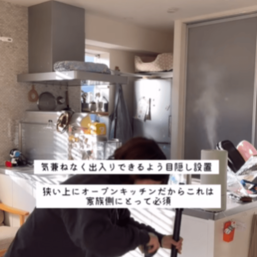 目隠し①(@akamo_nさんより提供)