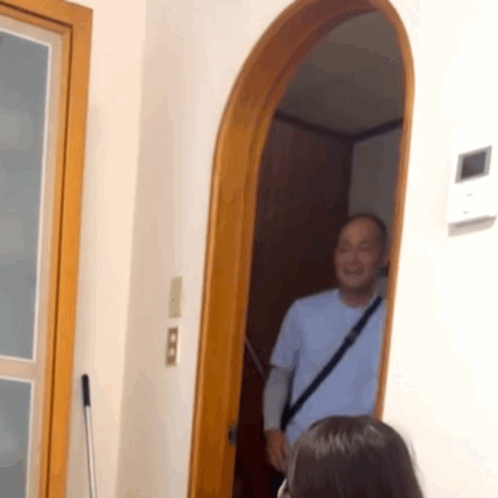 妹の彼氏さんと初対面するお父さんの様子は…（@chiii.azさんより提供）