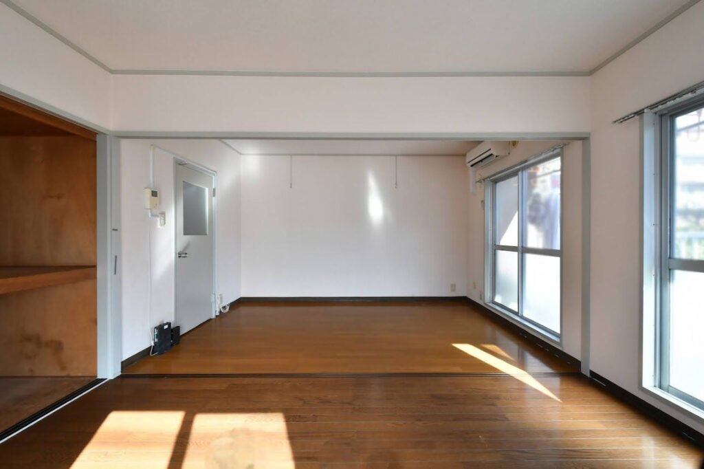 改修前の部屋②（＠pinpoint_mさんより提供）