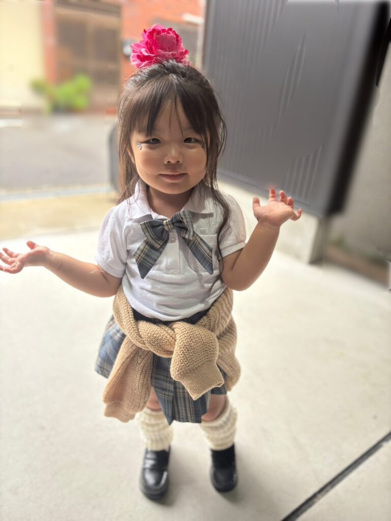 「平成ギャル」姿の娘さん③（＠se2kokachanさんより提供）