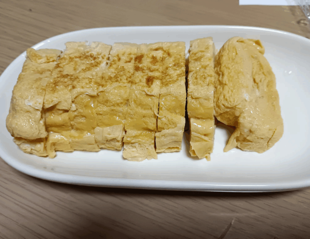 息子くんの手作り卵焼き（@riiko425さんより提供）