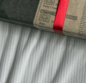 人生初バイトに勤しむ高校生息子。ついに初任給を受け取ると→驚きの行動に「優しい息子さん」「泣いちゃった」「一生の宝物ですね」