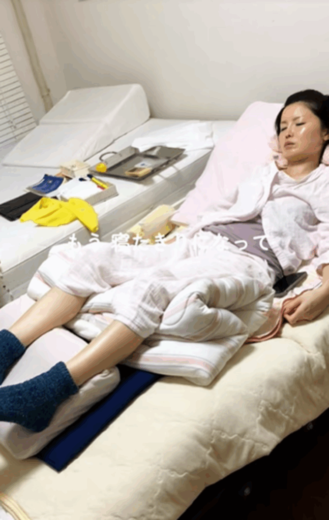 寝たきりになったことも（＠mimi._.popoさんより提供）