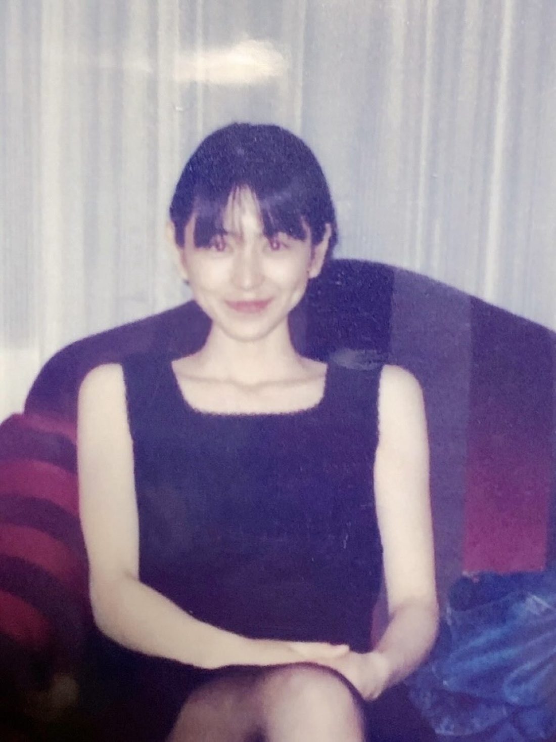 26歳の頃に撮られた母の写真…見せてもらうと「めっちゃ綺麗」「似てますね！美人親子」