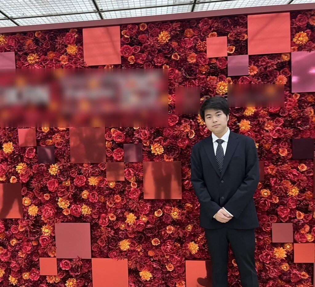 【実際の写真】父の机の上に置かれたモノ