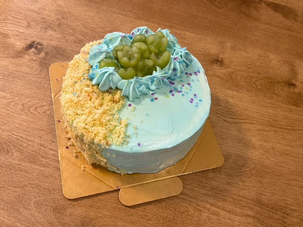 海を表現したグラデーション（＠yummy_okashiさんより提供）