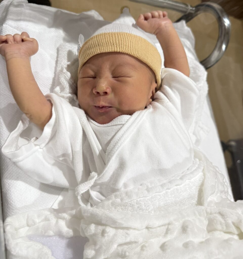 生まれたばかりのころ（@okane_pinchiさんより提供）