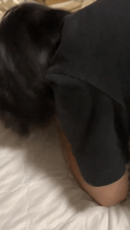 8ヶ月赤ちゃんを3時間かけて寝かしつけたパパ →ママが様子を見に行くと…「一生見てられる」「お父さん素敵な人」「羨ましい」